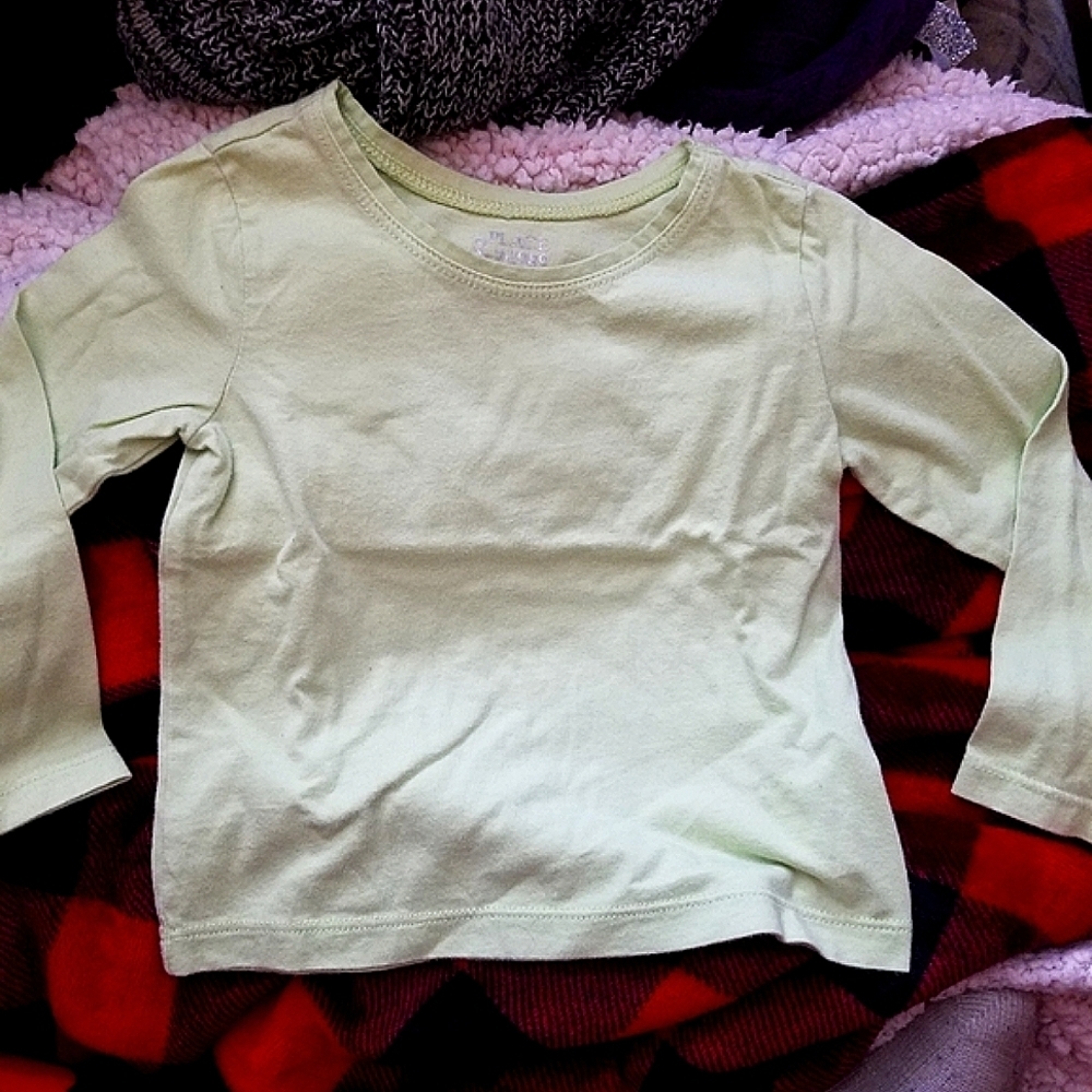 💕Girl's "Place" Shirt Size 24 Months